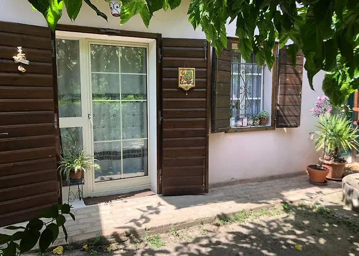 La Casa Nel BoscoBed and Breakfast